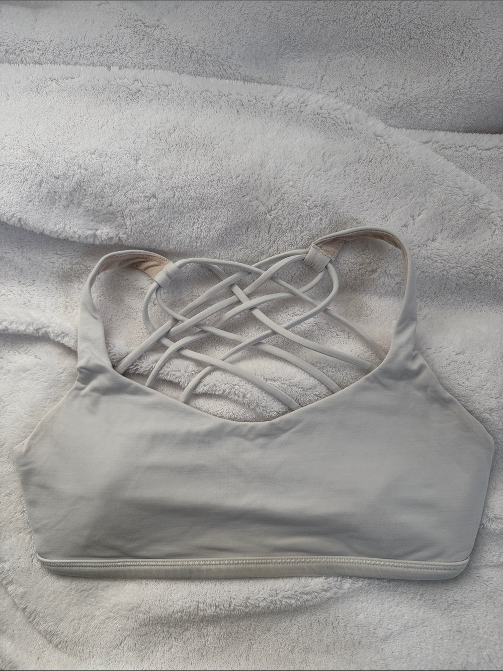 Lululemon Free to Be Wild White Strappy Sports Bra Size 6